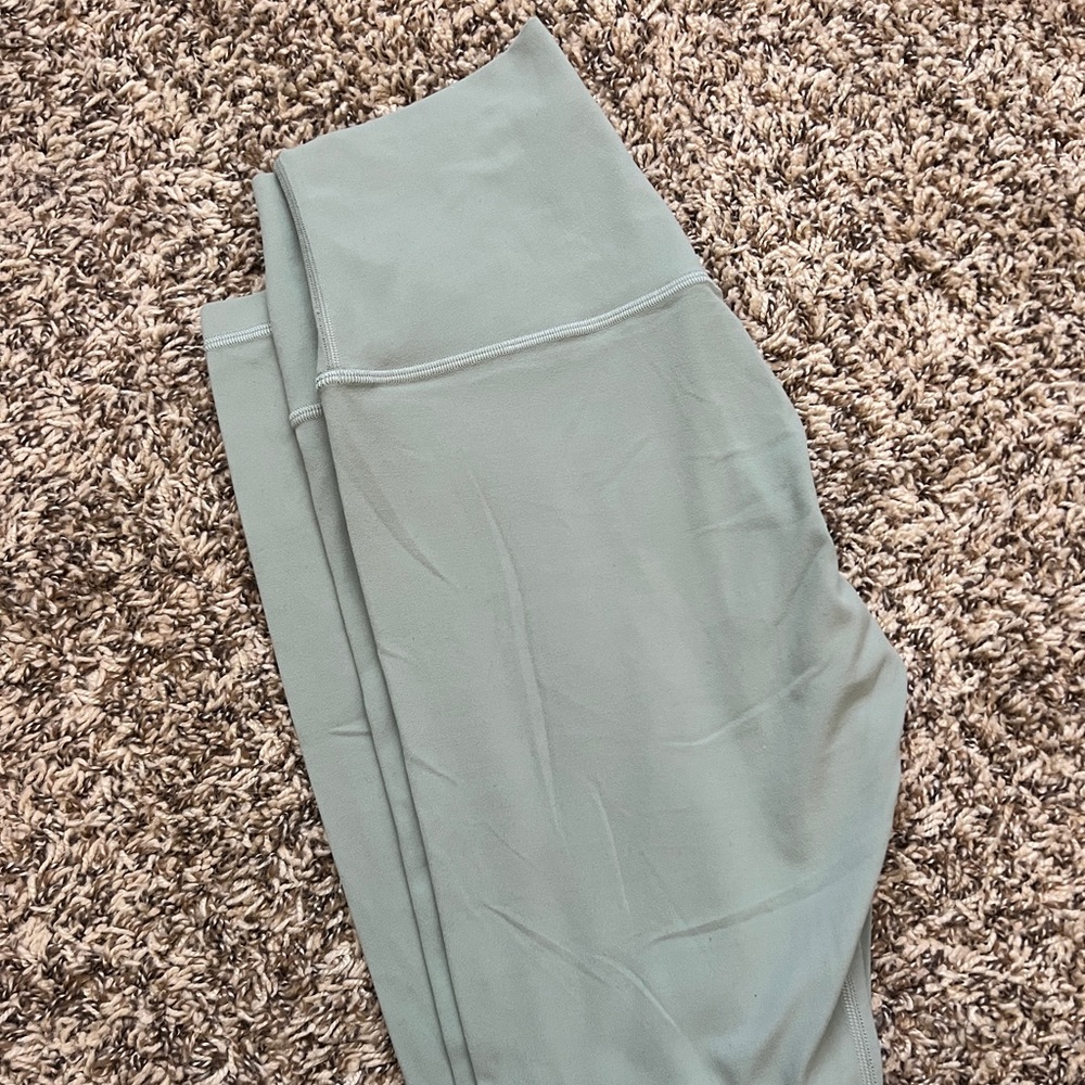 Lululemon align